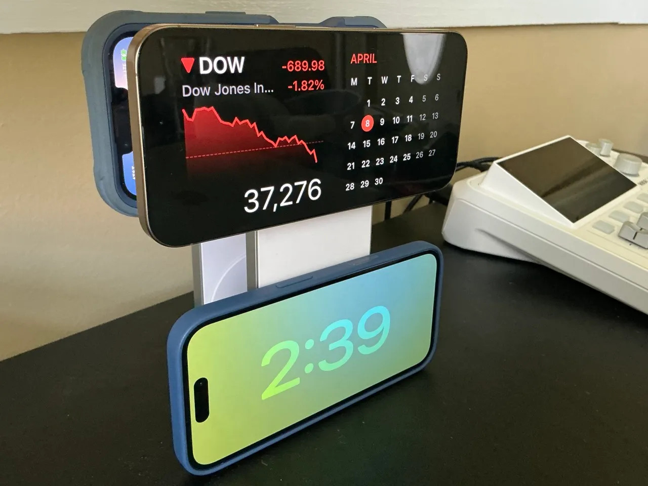 Vertikale Aufstellung des Chargers als undokumentierte Funktion